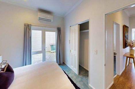 Photo of property in 4a Macdonald Crescent, Te Aro, Wellington, 6011