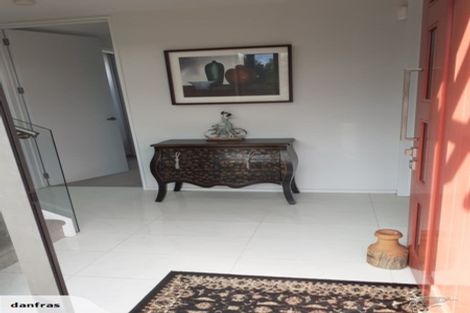 Photo of property in 74 Glenstrae Road, Redcliffs, Christchurch, 8081