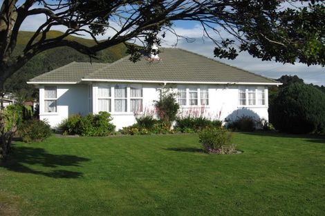 Photo of property in 33 Galway Street, Waterloo, Lower Hutt, 5011