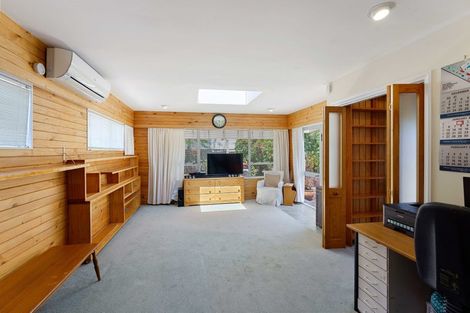 Photo of property in 10 Titoki Road, Waikanae Beach, Waikanae, 5036