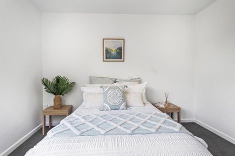 Photo of property in 10 Mcfaddens Road, St Albans, Christchurch, 8052