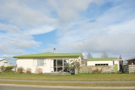 Photo of property in 14 Pop Andrew Drive, Te Anau, 9600