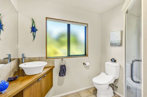 Photo of property in 33 Wood Leigh, Paraparaumu Beach, Paraparaumu, 5032