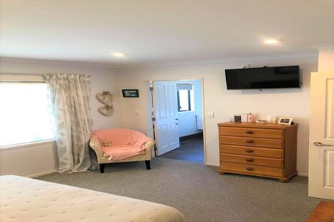 Photo of property in 2c Westminster Avenue, Tamatea, Napier, 4112