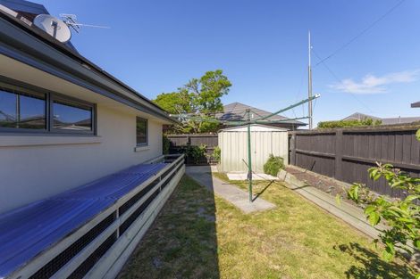 Photo of property in 16 Bottle Lake Drive, Parklands, Christchurch, 8083