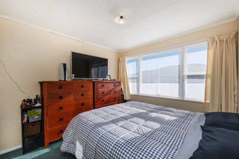 Photo of property in 1/106 Linton Street, West End, Palmerston North, 4410