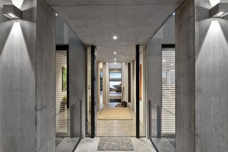 Photo of property in 2/272 Hurstmere Road, Takapuna, Auckland, 0622