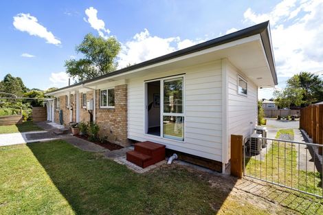 Photo of property in 19 Mabian Crescent, Deanwell, Hamilton, 3206