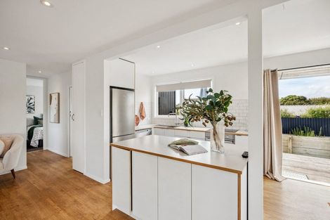 Photo of property in 29 Titoki Road, Waikanae Beach, Waikanae, 5036