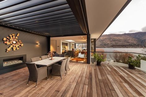 Photo of property in 4 Bay Rise, Wanaka, 9305