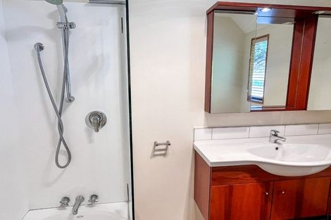 Photo of property in 1/20a Main Road, Mount Pleasant, Christchurch, 8081