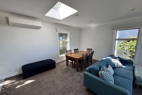 Photo of property in 37a Mana Street, Vogeltown, Wellington, 6021