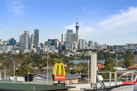 Photo of property in 8/14 Williamson Avenue, Belmont, Auckland, 0622