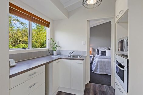 Photo of property in 673 East Coast Road, Browns Bay, Auckland, 0630