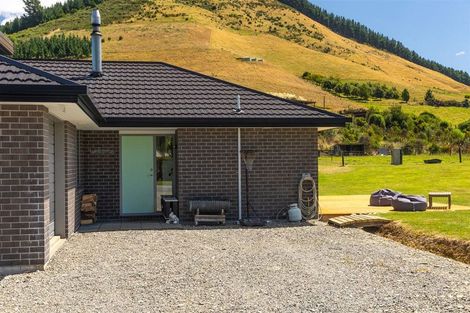 Photo of property in 18 Robertson Mill Place, Rai Valley, 7194