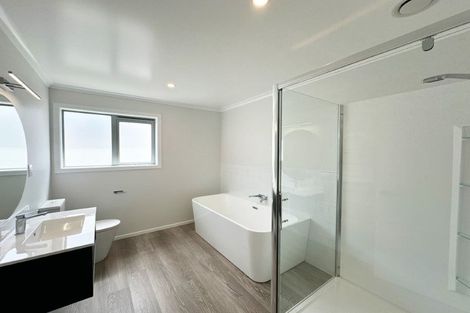 Photo of property in 91 Cynisca Crescent, Wallaceville, 5018