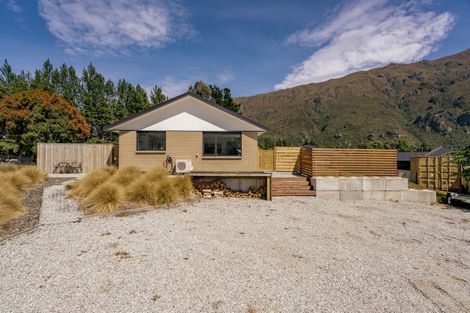 Photo of property in 6 Lakefield Close, Kingston, Athol, 9793