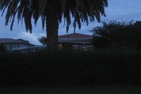 Photo of property in 2/6 Cornwall Road, Papatoetoe, Auckland, 2025