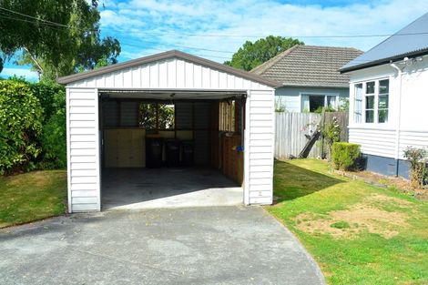 Photo of property in 175 Aorangi Road, Bryndwr, Christchurch, 8053