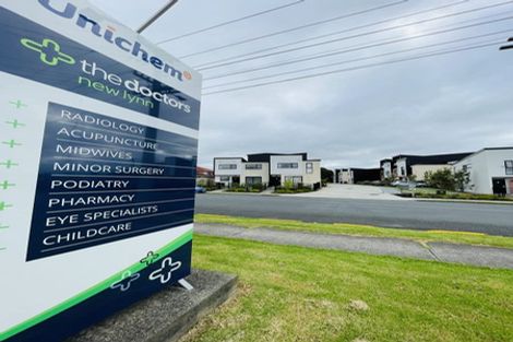 Photo of property in 6 Korama Lane, New Lynn, Auckland, 0600