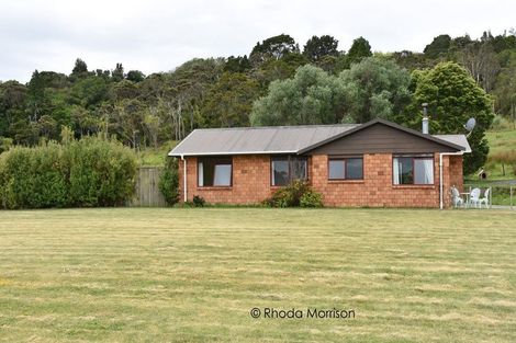 Photo of property in State Highway 12, Paparoa, Maungaturoto, 0583