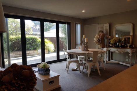 Photo of property in 174 Strickland Street, Sydenham, Christchurch, 8023