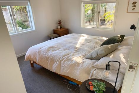 Photo of property in 1/49 Verran Road, Birkenhead, Auckland, 0626