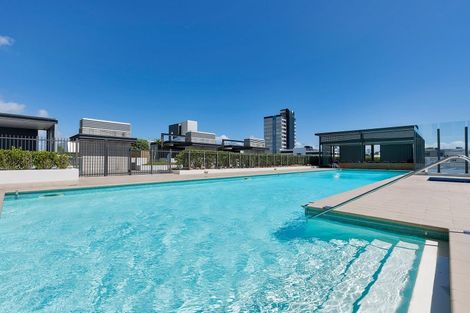 Photo of property in Sentinel Apartments, 1102/3 Northcroft Street, Takapuna, Auckland, 0622