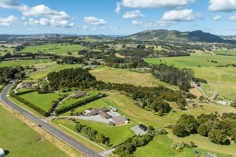 Photo of property in 361 Apotu Road, Kauri, Kamo, 0185