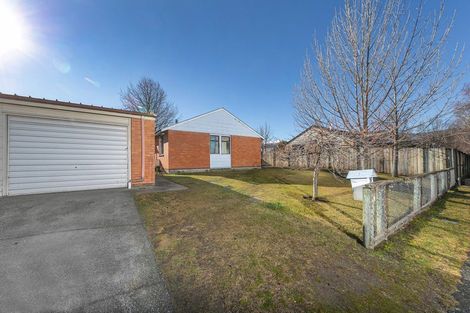 Photo of property in 24 Gilling Place, Cromwell, 9310
