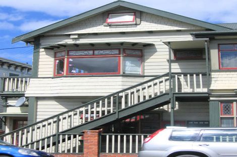 Photo of property in 2/201a The Terrace, Wellington Central, Wellington, 6011