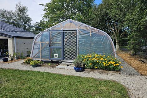 Photo of property in 70 Victoria Street, Oxford, 7430