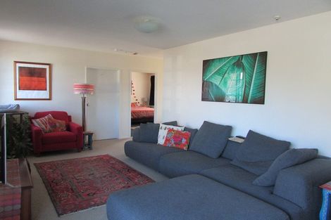 Photo of property in 2 Hawkhurst Road, Lyttelton, 8082