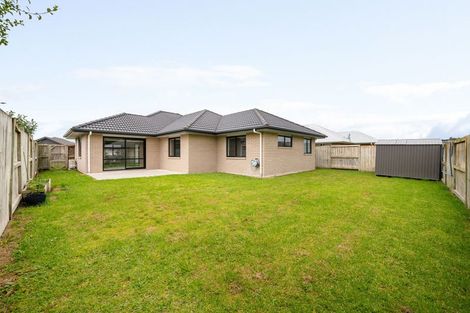 Photo of property in 19 Teatree Close, Huntington, Hamilton, 3210