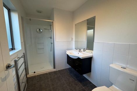 Photo of property in 2 Whio Close, Parklands, Christchurch, 8083