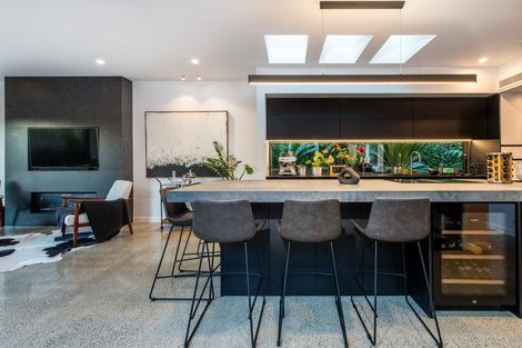 Photo of property in 285a Beach Road, Campbells Bay, Auckland, 0630