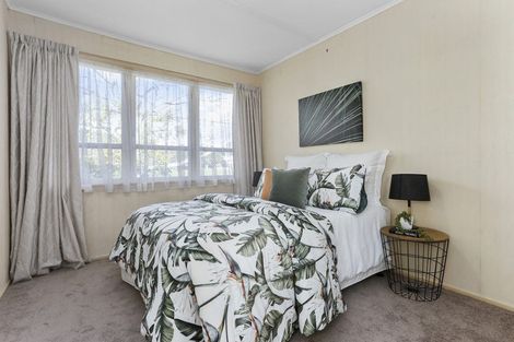 Photo of property in 1/50 Kaipatiki Road, Glenfield, Auckland, 0629