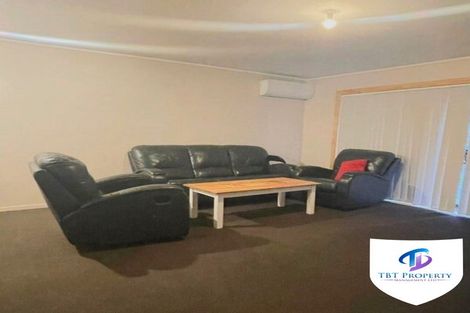 Photo of property in 2/66 Huia Road, Papatoetoe, Auckland, 2025