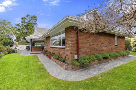 Photo of property in 2 Bloomfield Terrace, Hutt Central, Lower Hutt, 5010