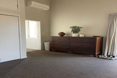 Photo of property in 8a Madeira Lane, Grafton, Auckland, 1023