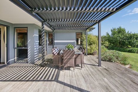 Photo of property in 154 Ohinepanea Road, Pukehina, Te Puke, 3186