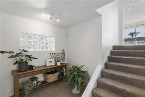 Photo of property in 47 Aotearoa Terrace, Murrays Bay, Auckland, 0630