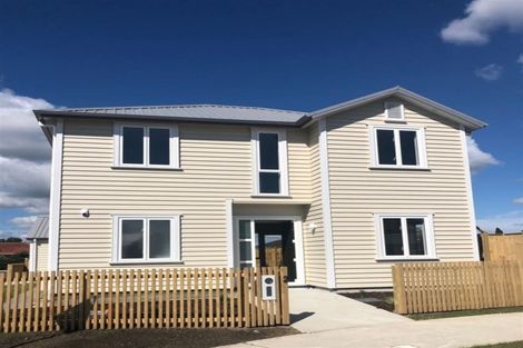 Photo of property in 2 Riroriro Close, Crofton Downs, Wellington, 6035