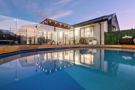 Photo of property in 16 Huria Vista, Pyes Pa, Tauranga, 3112