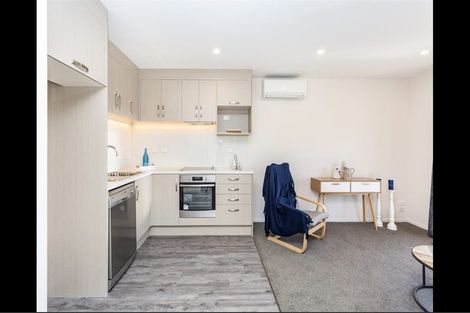 Photo of property in 80h Shakespeare Road, Waltham, Christchurch, 8023