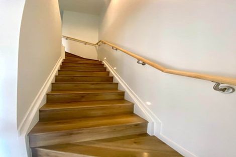 Photo of property in 1b Dundale Avenue, Blockhouse Bay, Auckland, 0600