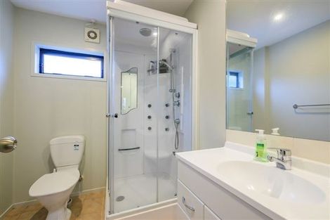 Photo of property in Norfolk Pines, 2/437b Albany Highway, Albany, Auckland, 0632