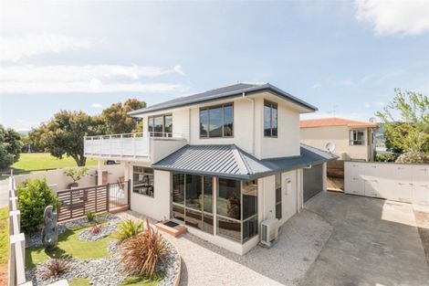 Photo of property in 5 Martin Street, Monaco, Nelson, 7011