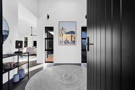 Photo of property in 54 Fernbrook Drive, Hurworth, New Plymouth, 4310