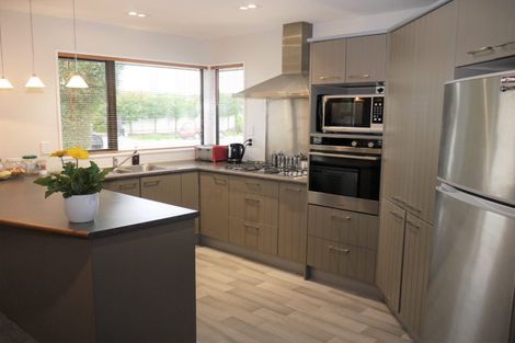 Photo of property in 2 Nautilus Place, Spencerville, Christchurch, 8083